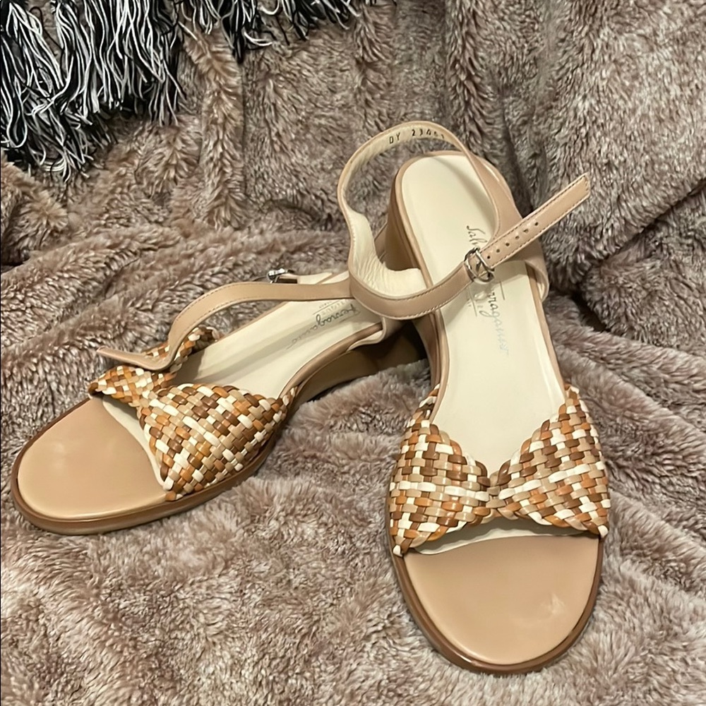 Salvatore Ferragamo Cream and Brown Sandals with Woven Straps